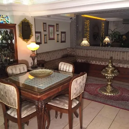 Nezih Hotel 2*