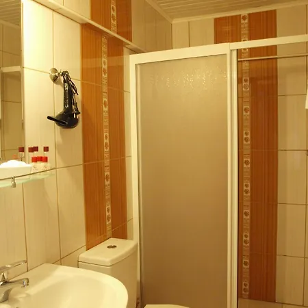 Nezih Hotel