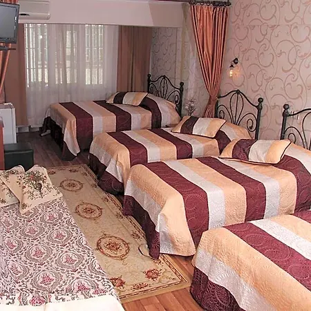 Nezih Hotel 2*