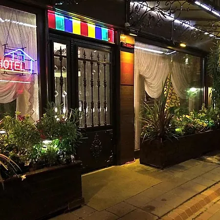 Hotel Nezih 2*